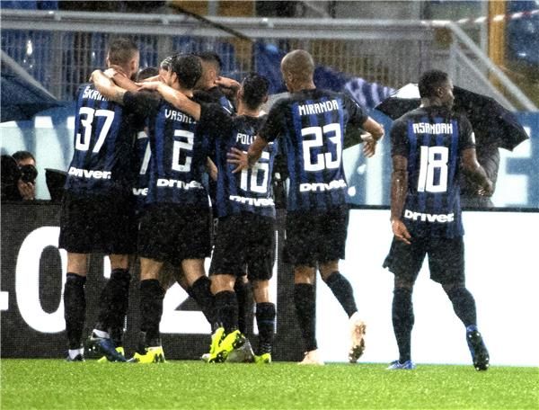 لاعبو إنتر ميلان