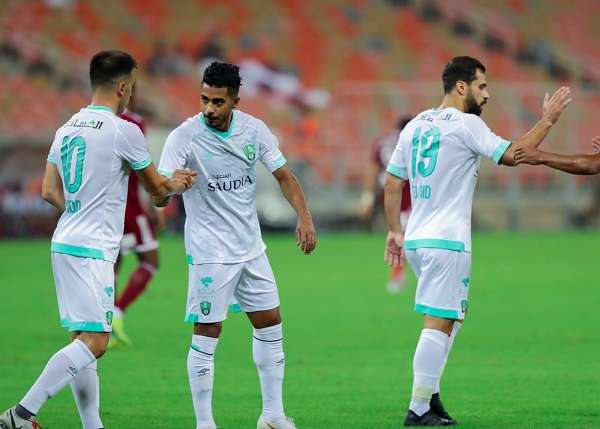لاعبو أهلي جدة