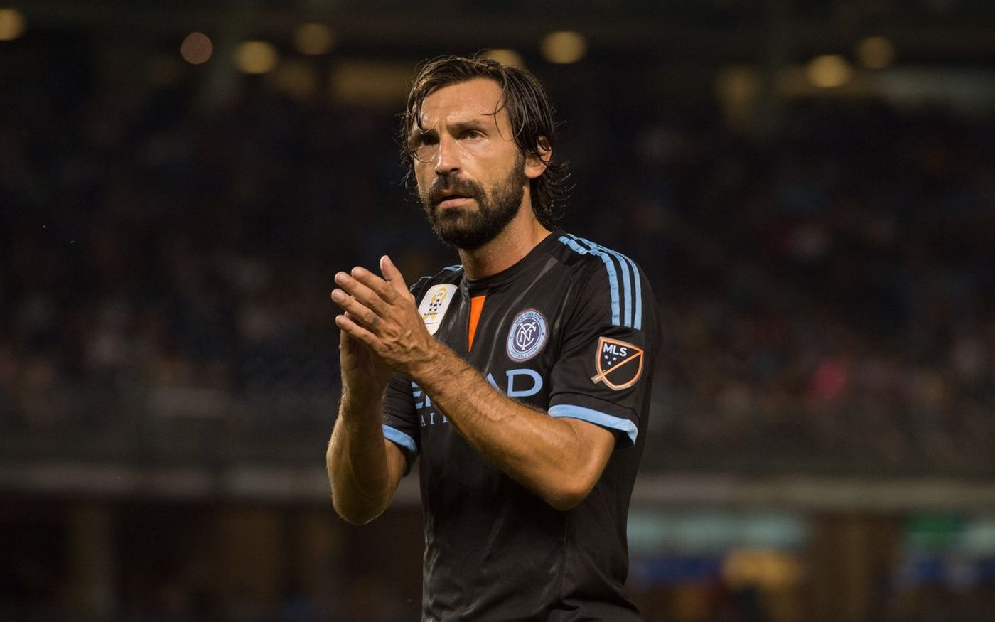 أندريا بيرلو