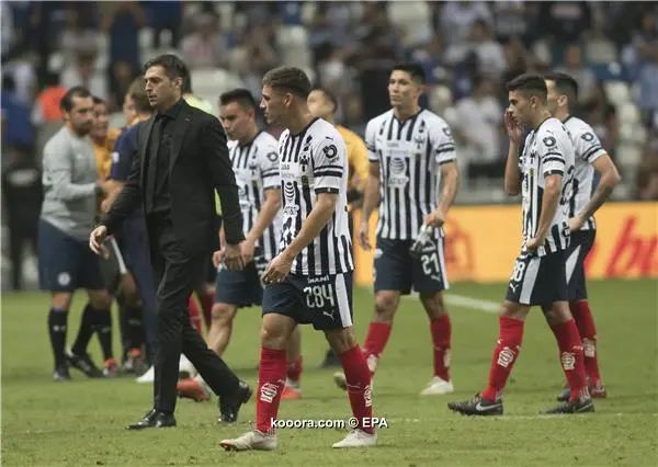 ?i=epa%2fsoccer%2f2018-11%2f2018-11-01%2f2018-11-01-07134527_epa