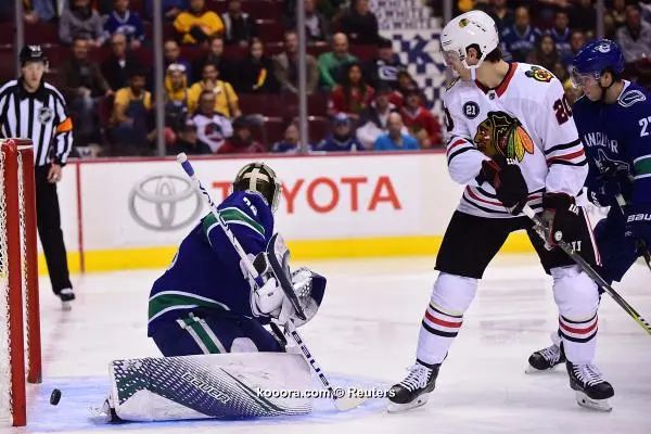 ?i=reuters%2f2018-11-01%2f2018-11-01t035359z_1380788615_nocid_rtrmadp_3_nhl-chicago-blackhawks-at-vancouver-canucks_reuters