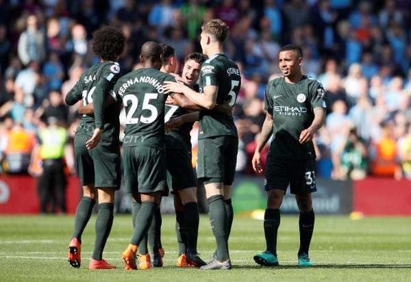 براهيم دياز بين لاعبي مانشستر سيتي