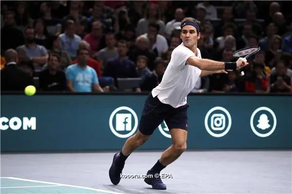 ?i=epa%2ftennis%2f2018-11%2f2018-11-01-07135718_epa