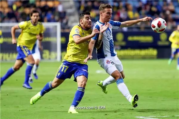 ?i=epa%2fsoccer%2f2018-11%2f2018-11-01%2f2018-11-01-07135633_epa