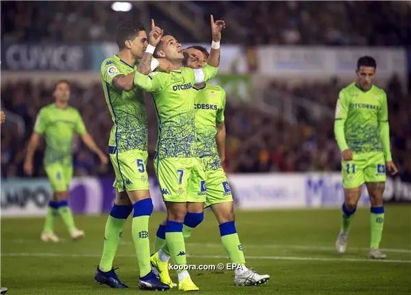 ?i=epa%2fsoccer%2f2018-11%2f2018-11-01%2f2018-11-01-07135884_epa