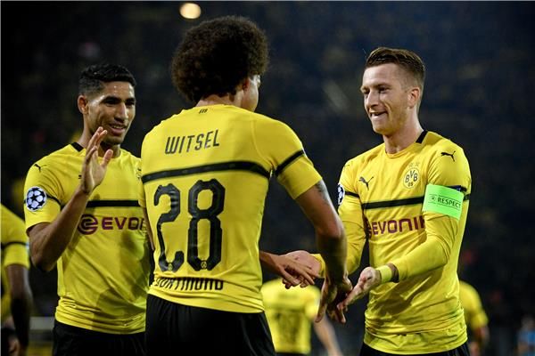 لاعبو دورتموند 