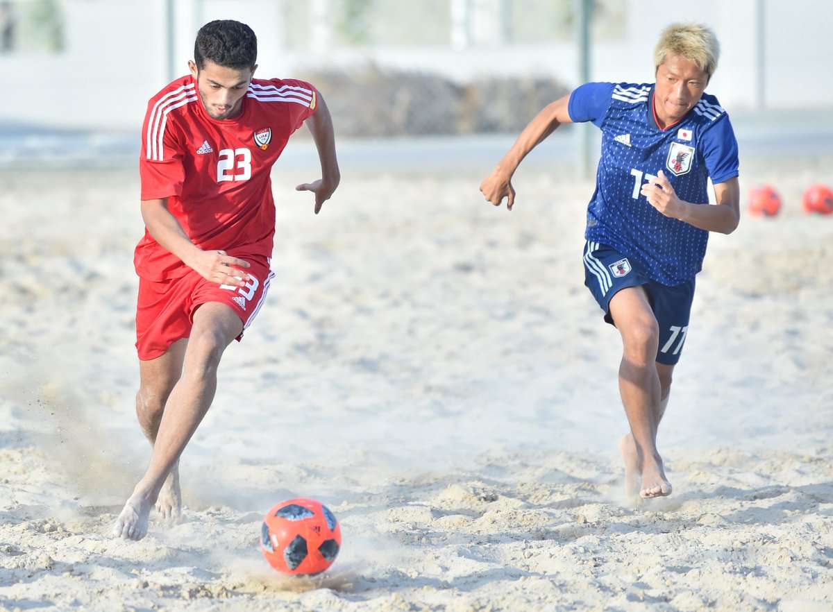 الامارات واليابان