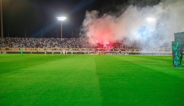 D012B272-9F5B-4832-80DB-A7FEDAD00EF1