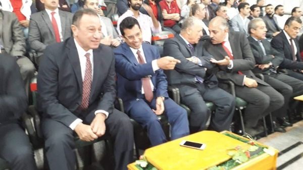 أشرف صبحي 