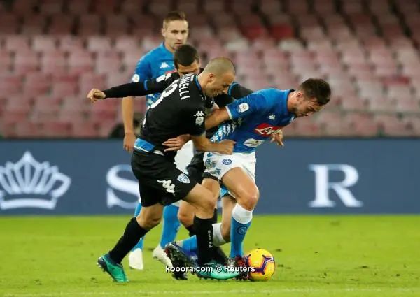 ?i=reuters%2f2018-11-02%2f2018-11-02t200423z_454208206_rc1cb1b3ba50_rtrmadp_3_soccer-italy-nap-emp_reuters