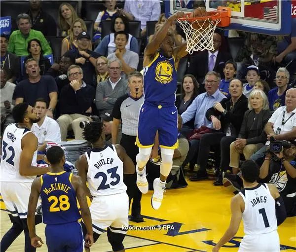 ?i=epa%2fbasketball%2f2018-11%2f2018-11-03-07138168_epa