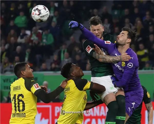 ?i=epa%2fsoccer%2f2018-11%2f2018-11-03%2f2018-11-03-07139048_epa