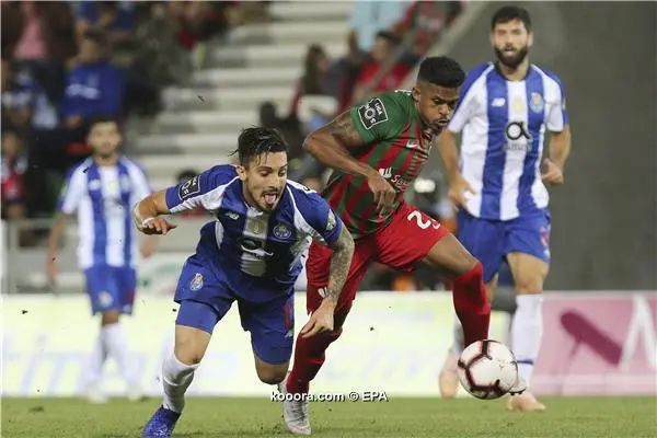 ?i=epa%2fsoccer%2f2018-11%2f2018-11-03%2f2018-11-03-07139798_epa