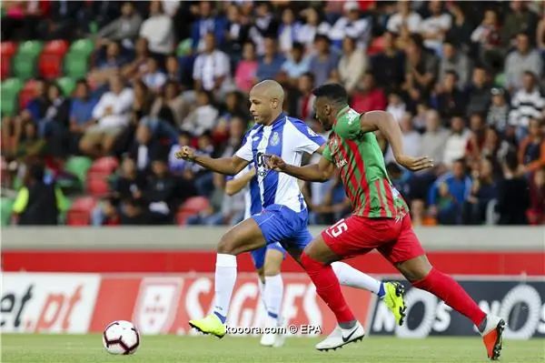 ?i=epa%2fsoccer%2f2018-11%2f2018-11-03%2f2018-11-03-07139503_epa