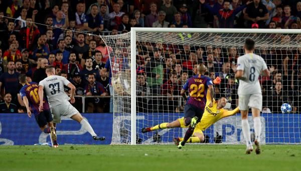 من لقاء برشلونة وإنتر ميلان
