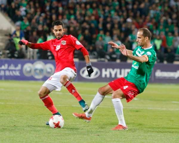 من إحدى مباريات الوحدات والجزيرة