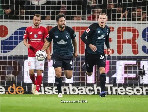 ?i=epa%2fsoccer%2f2018-11%2f2018-11-04%2f2018-11-04-07141547_epa