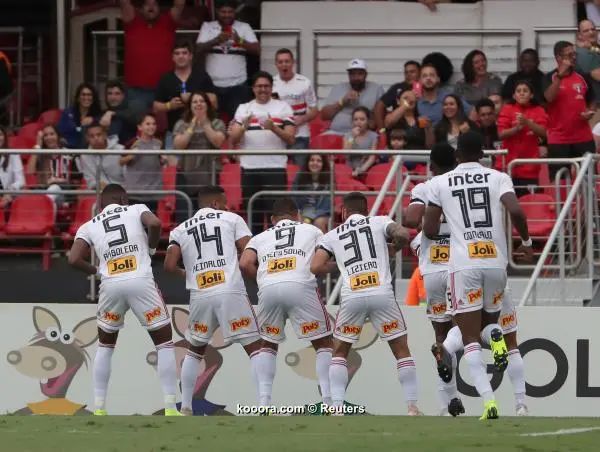 ?i=reuters%2f2018-11-04%2f2018-11-04t191850z_208627817_rc1590640bb0_rtrmadp_3_soccer-brazil-sao-fla_reuters