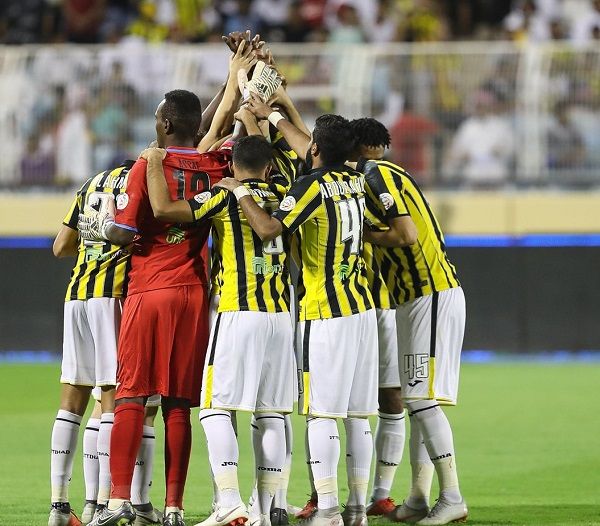 لاعبو اتحاد جدة