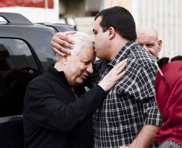 مرتضى منصور وقاهر الظلام