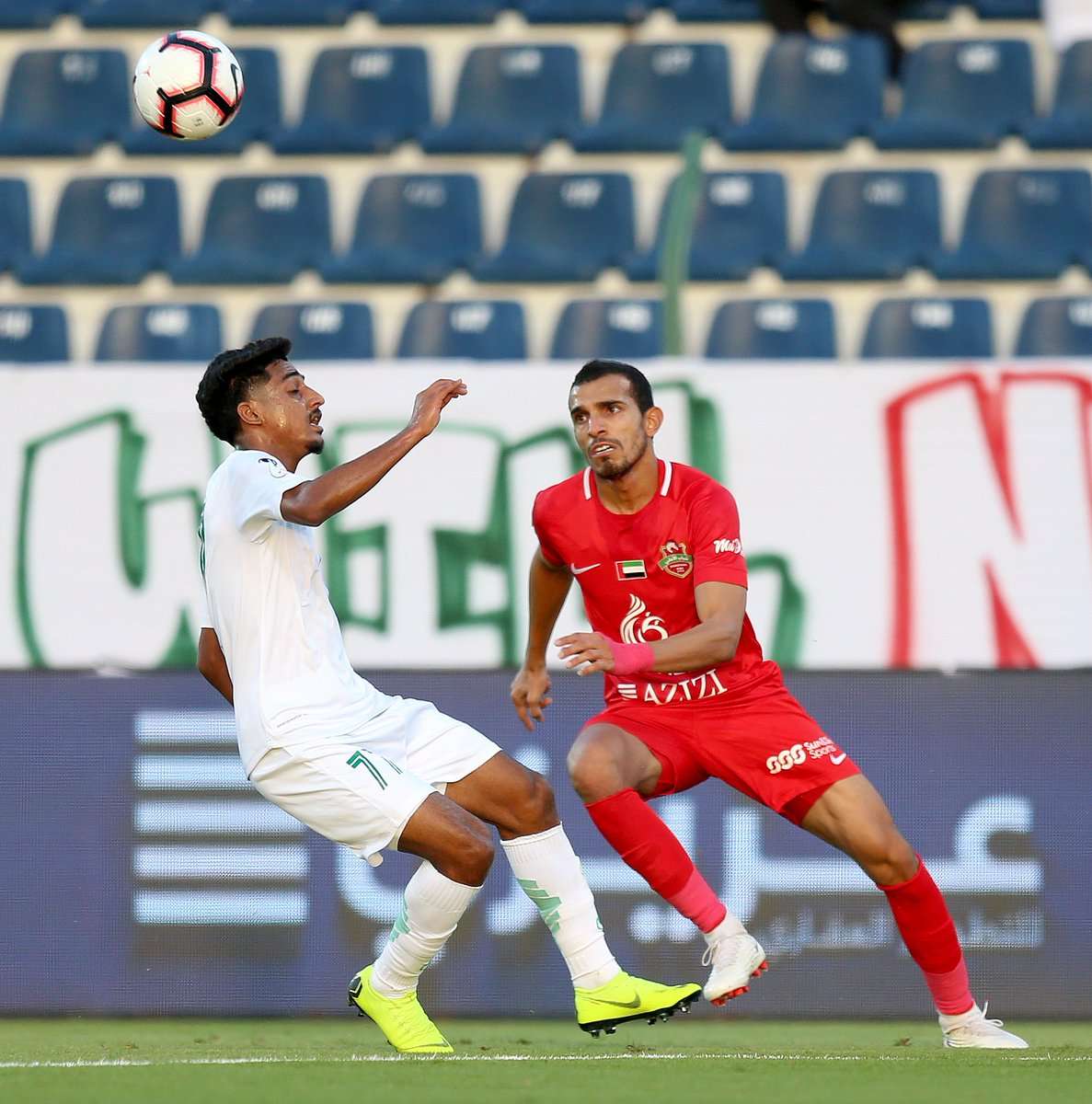 من لقاء شباب الأهلي والإمارات