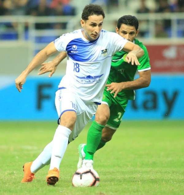 النجف خلال إحدى لقاءاته