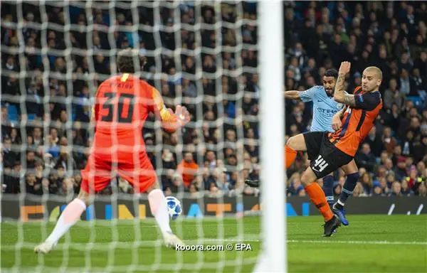 ?i=epa%2fsoccer%2f2018-11%2f2018-11-07%2f2018-11-07-07149532_epa