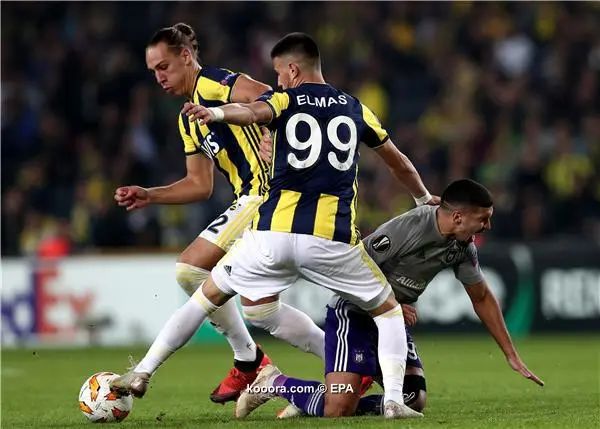 ?i=epa%2fsoccer%2f2018-11%2f2018-11-08%2f2018-11-08-07151182_epa