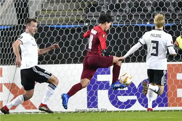 ?i=epa%2fsoccer%2f2018-11%2f2018-11-08%2f2018-11-08-07152095_epa