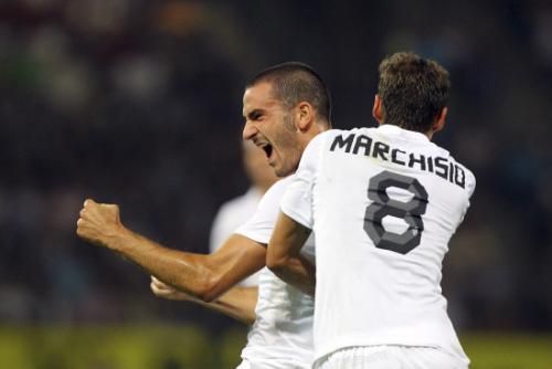 2010-08-19t193629z_01_dom03_rtridsp_3_soccer-europa_reuters