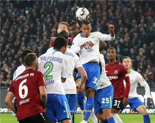 ?i=epa%2fsoccer%2f2018-11%2f2018-11-09%2f2018-11-09-07154319_epa