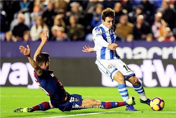 ?i=epa%2fsoccer%2f2018-11%2f2018-11-09%2f2018-11-09-07154403_epa