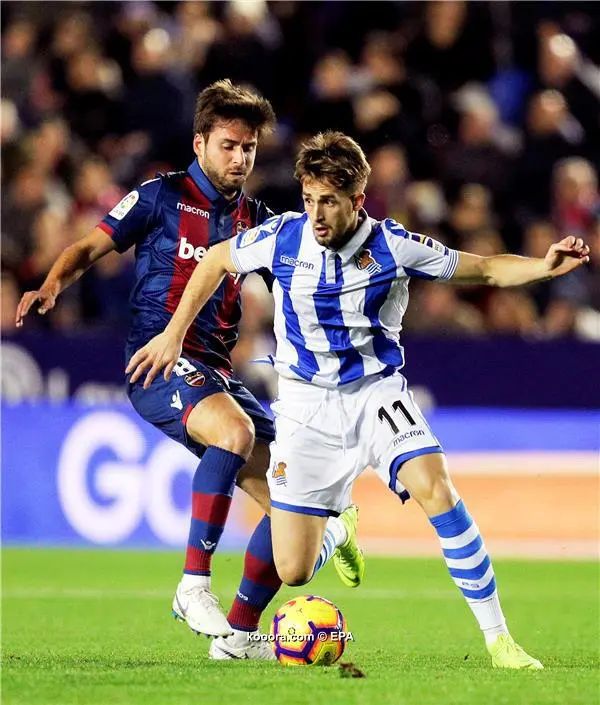 ?i=epa%2fsoccer%2f2018-11%2f2018-11-09%2f2018-11-09-07154294_epa