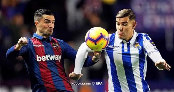 ?i=epa%2fsoccer%2f2018-11%2f2018-11-09%2f2018-11-09-07154307_epa