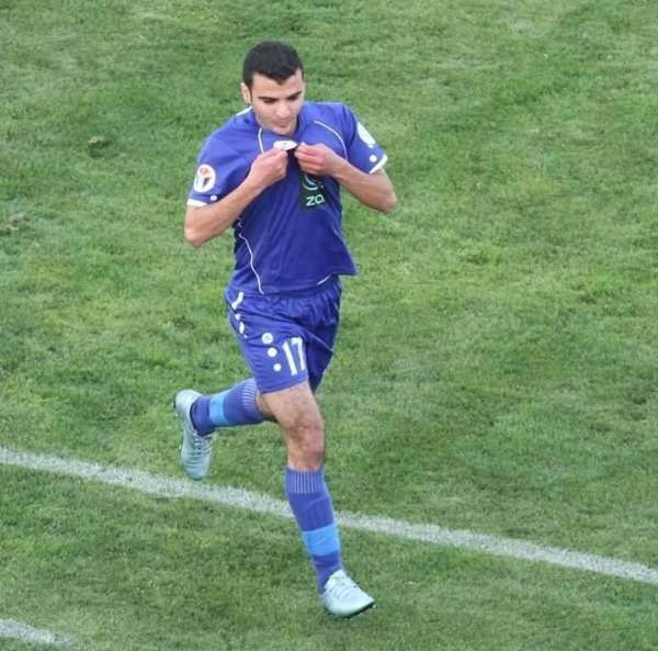 خالد الدردور سجل هدفين للرمثا