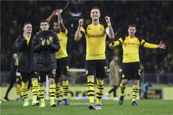 ?i=epa%2fsoccer%2f2018-11%2f2018-11-10%2f2018-11-10-07156417_epa