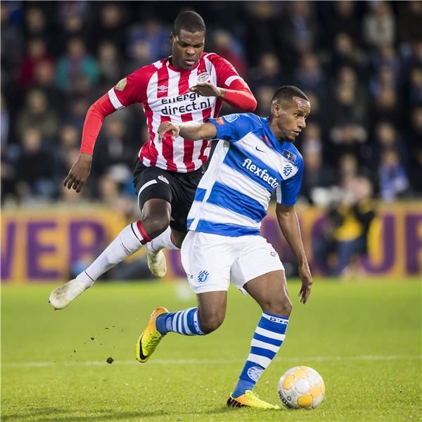 أيندهوفن يهزم دي جرافشاب 