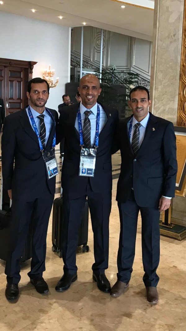 الطاقم العماني 