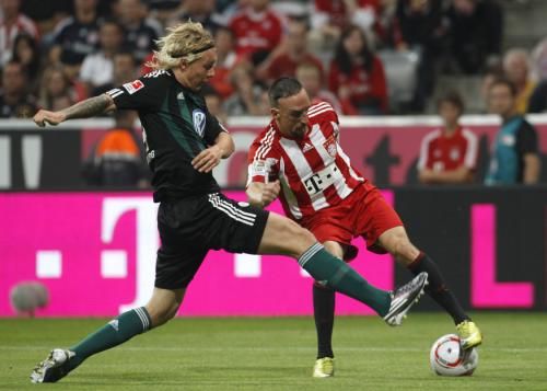 2010-08-20t200649z_01_reh24_rtridsp_3_soccer-germany_reuters