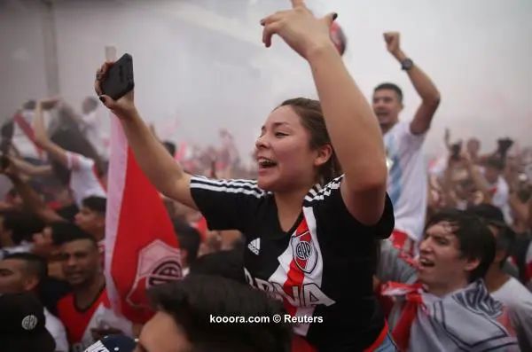 ?i=reuters%2f2018-11-11%2f2018-11-11t171229z_1916965103_rc166ab39020_rtrmadp_3_soccer-libertadores-boj-riv_reuters