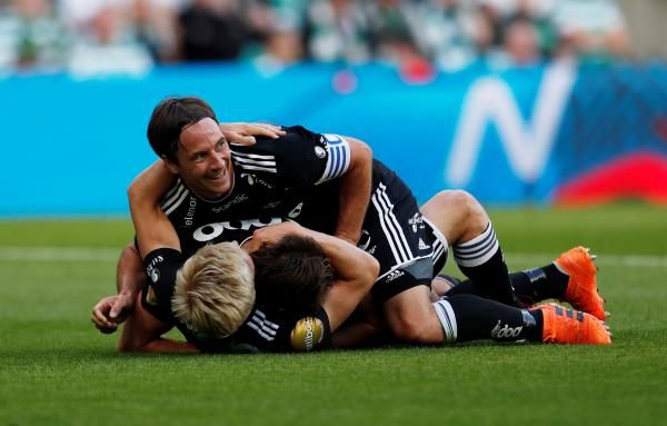 لاعبو روزنبورج