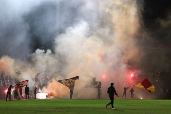 جماهير الترجي قبل إياب النهائي الإفريقي