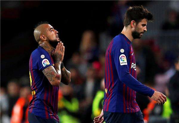 بيكيه وفيدال