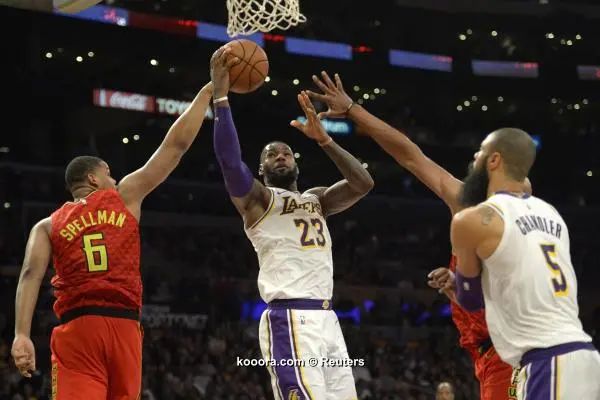 ?i=reuters%2f2018-11-12%2f2018-11-12t060820z_1311796811_nocid_rtrmadp_3_nba-atlanta-hawks-at-los-angeles-lakers_reuters