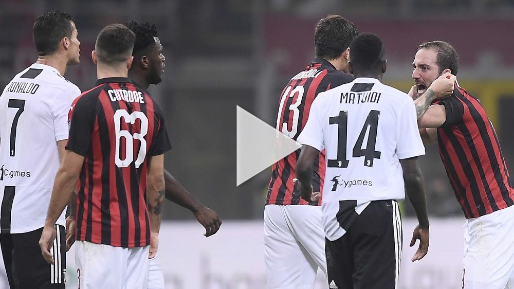 رونالدو وهيجواين في لقاء يوفنتوس وميلان