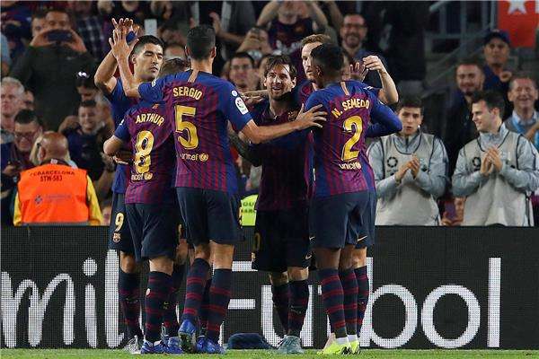 لاعبو برشلونة 