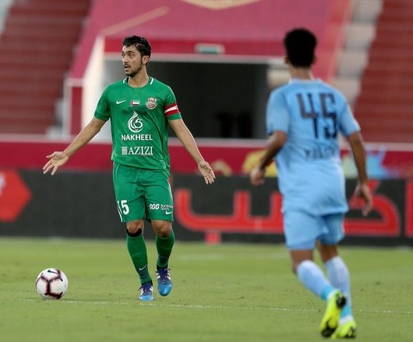 من مباراة دبا الفجيرة وشباب الأهلي دبي