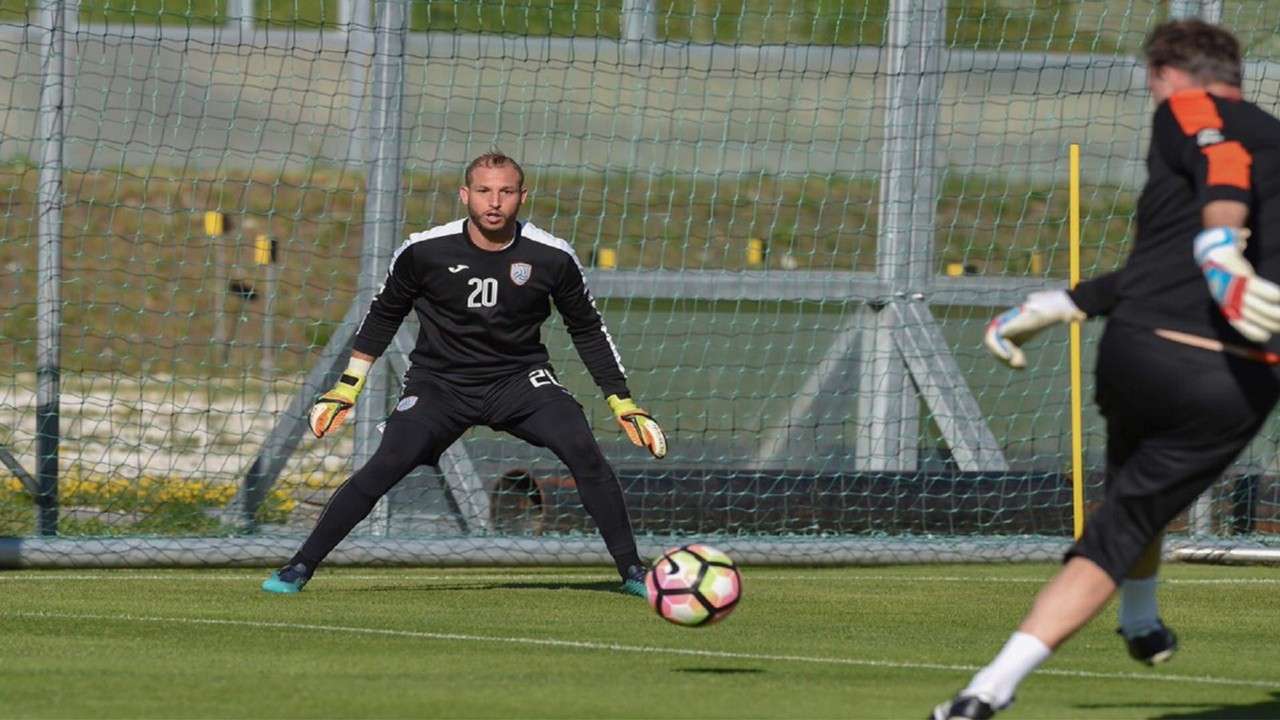 فاروق بن مصطفى