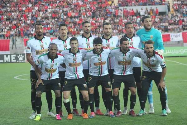 لاعبو مولودية الجزائر