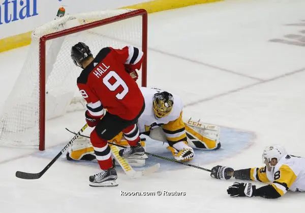 ?i=reuters%2f2018-11-14%2f2018-11-14t031230z_1056125538_nocid_rtrmadp_3_nhl-pittsburgh-penguins-at-new-jersey-devils_reuters